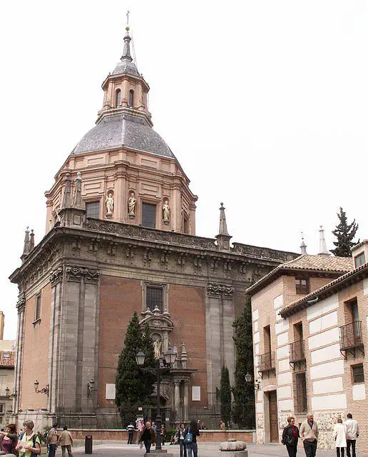 iglesia de san andres madrid bodas