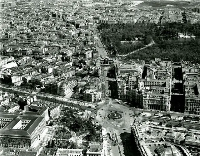 plaza de cibeles como llegar