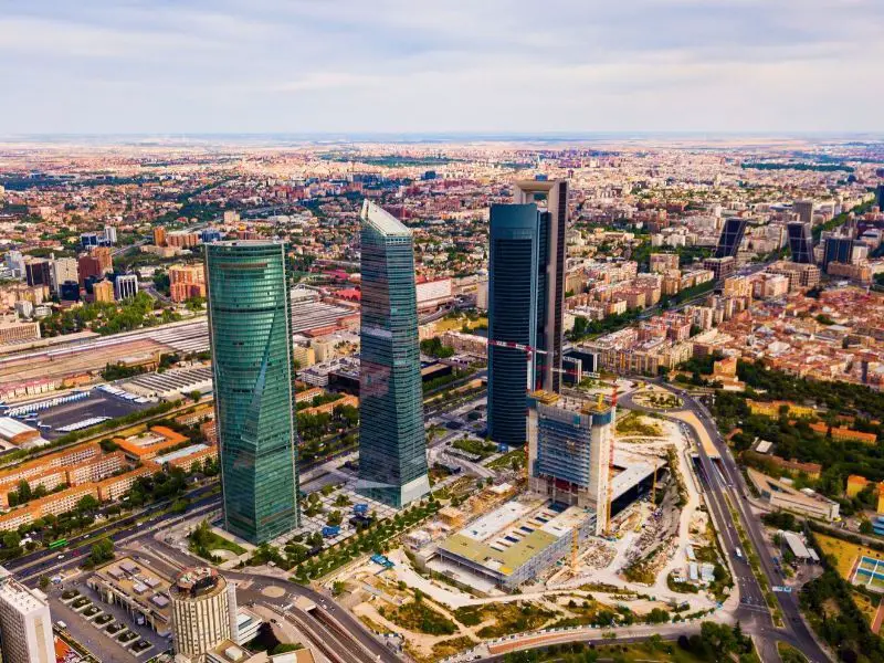 Las cuatro torres mirador