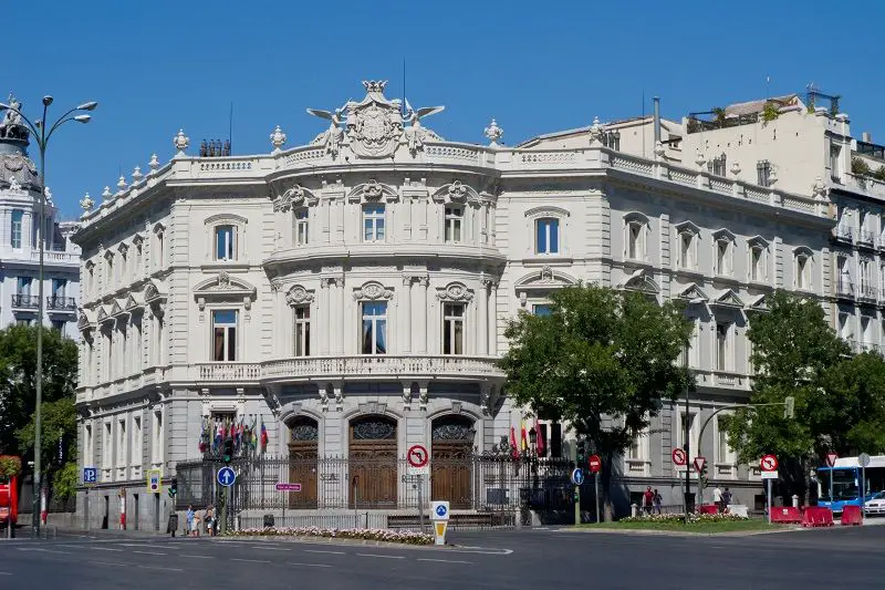 Palacio_de_Linares_-_01