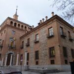 Casa_de_las_7_Chimeneas_(Madrid)_06