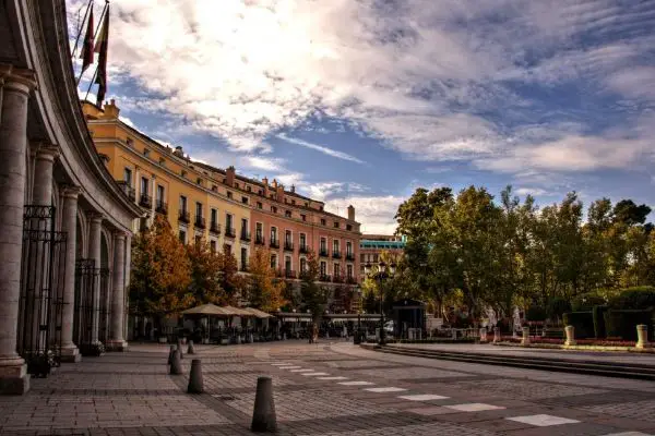 Plaza_de_Oriente_(Madrid)_26